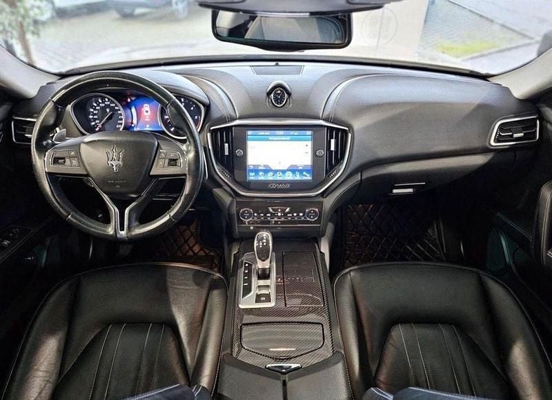Gebraucht Maserati Ghibli 275 PS (202 kW) 2016 Weiß Limousine