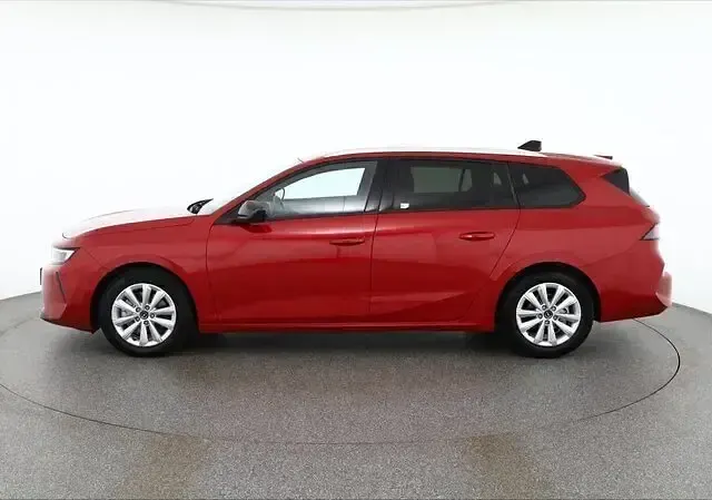 Gebraucht Opel Astra 131 PS (96 kW) 2023 Rot Kleinwagen