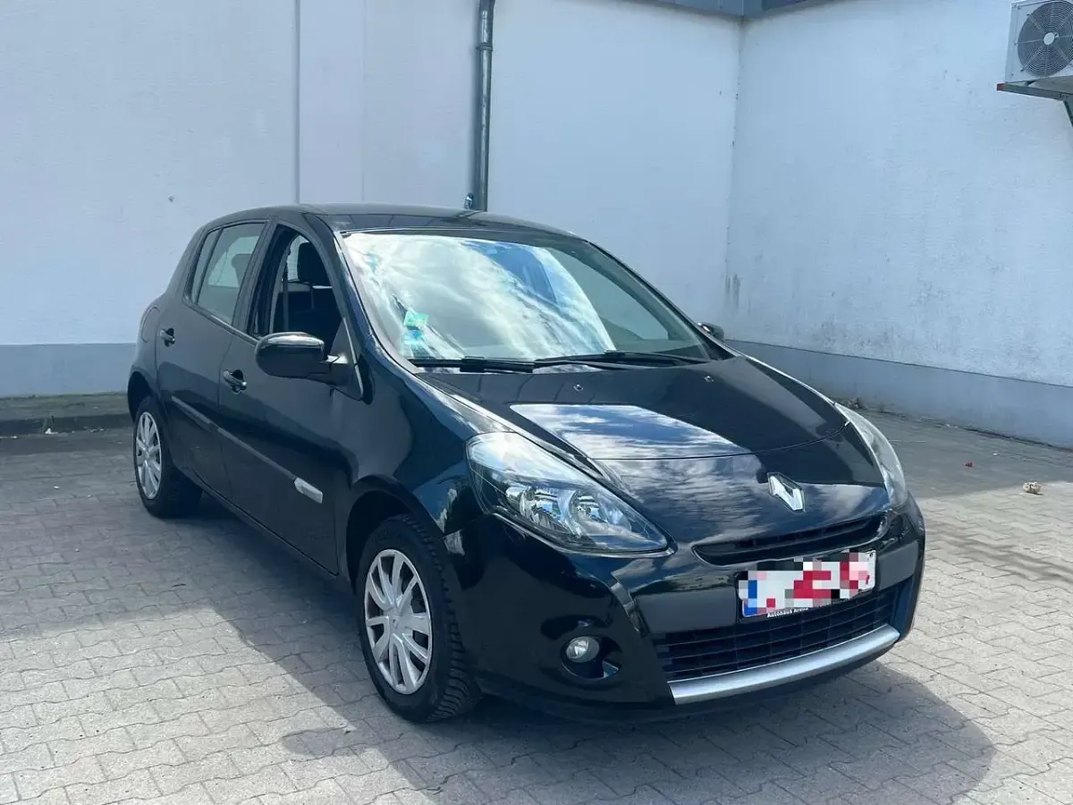 Gebraucht Renault Clio 75 PS (55 kW) 2012 Sternenschwarz Kleinwagen
