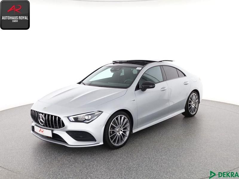 Iridiumsilber Gebraucht 2021 Mercedes CLA200 AMG Coupé | 32.780 € (Fairer Preis) - Bild 1/4