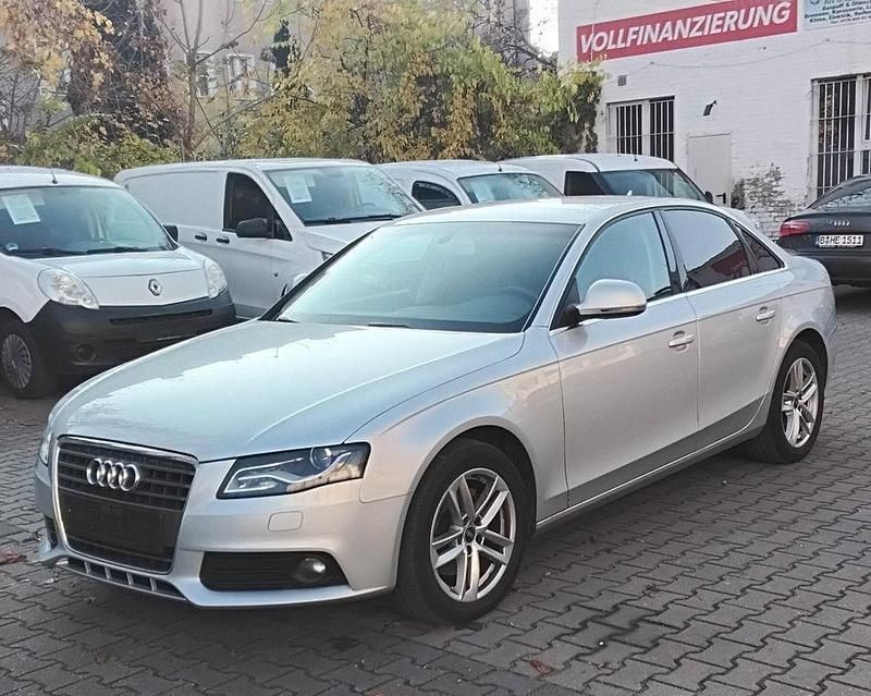 Silber Gebraucht 2008 Audi A4 Attraction Limousine | 5.450 € (Fairer Preis) - Bild 1/4