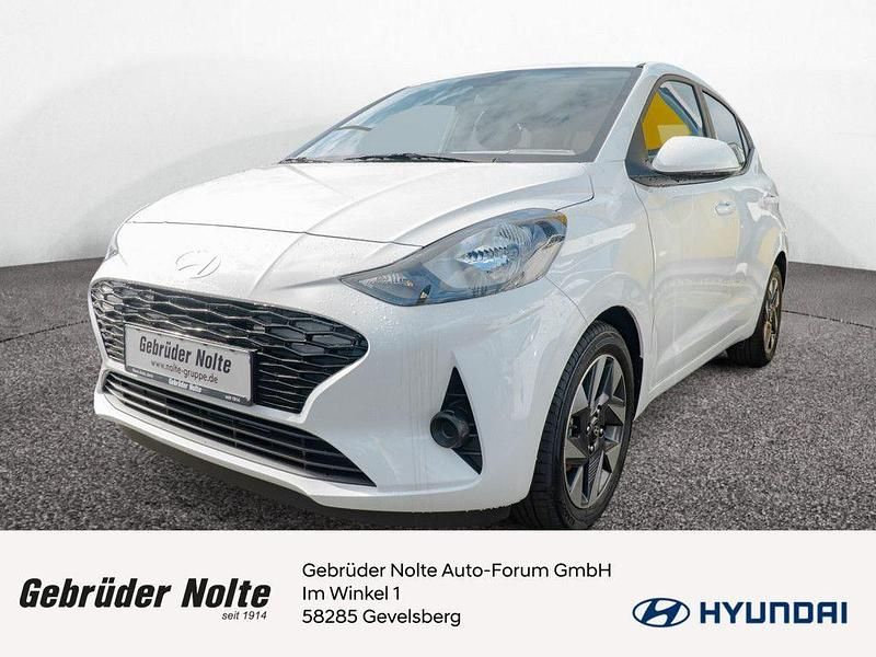 Weiss / Neu 2025 Hyundai i10 Trend Kleinwagen | 17.590 € (Fairer Preis) - Bild 1/4