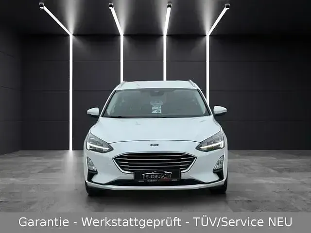 Gebraucht Ford Focus Titanium 135 PS (99 kW) 2018 Blau Limousine