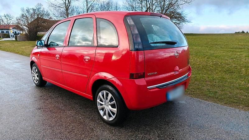 Gebraucht Opel Meriva Edition 90 PS (66 kW) 2008 Rot Van / Kleinbus