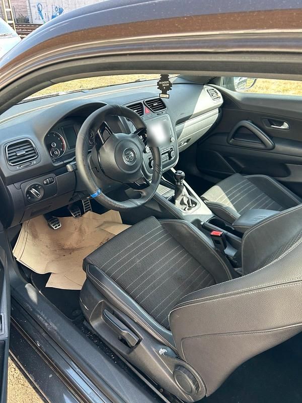 Gebraucht VW Scirocco 90 PS (66 kW) 2011 Braun Coupé