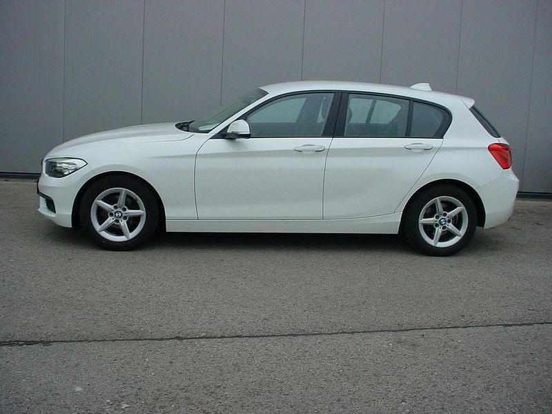 Gebraucht BMW 116 Advantage 109 PS (80 kW) 2016 Weiß Kleinwagen