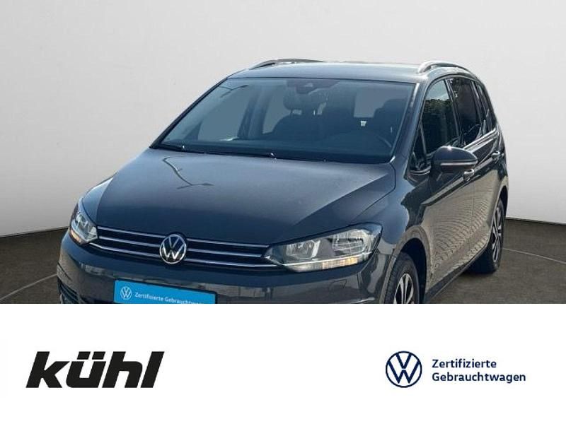 Delfingrau metallic Gebraucht 2023 VW Touran Active Van / Kleinbus | 31.290 € (Fairer Preis) - Bild 1/4