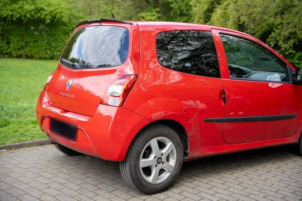 Gebraucht Renault Twingo 75 PS (55 kW) 2011 Rot Kleinwagen