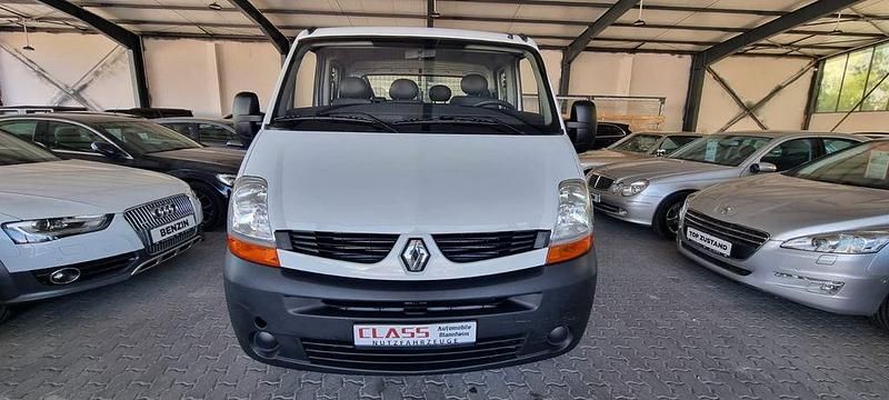 Second-hand Renault Master 120 CP (88 kW) 2010 Alb Monovolum