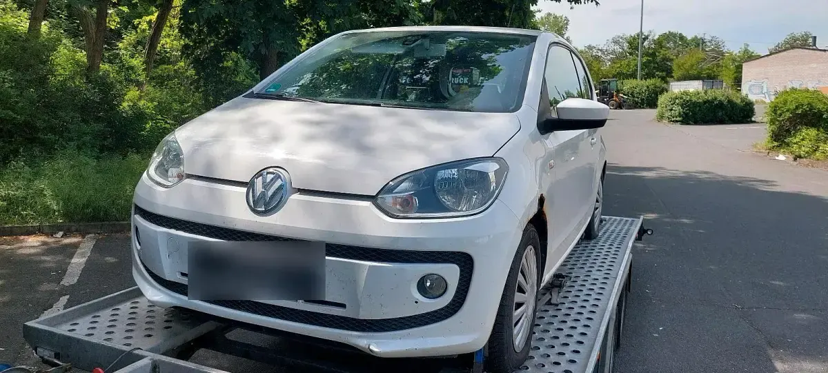 Używany VW up! 75 KM (55 kW) 2012 Biały Hatchback