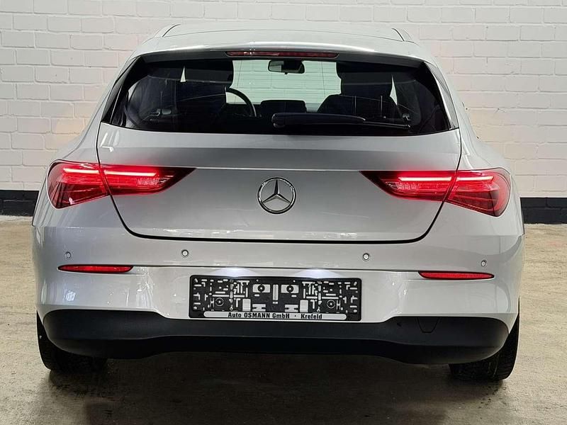 Gebraucht Mercedes CLA200 150 PS (110 kW) 2022 Iridiumsilber  metalliclack Kombi