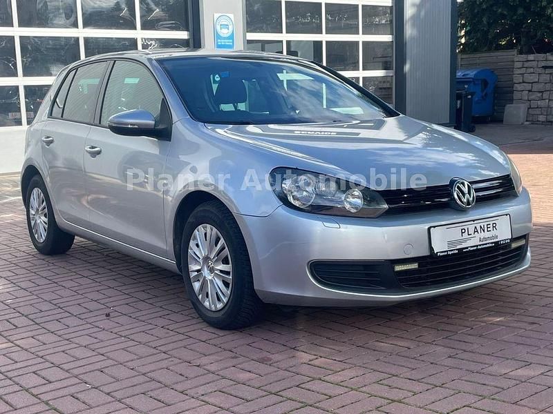 Gebraucht VW Golf VI 80 PS (58 kW) 2010 Silber Kleinwagen