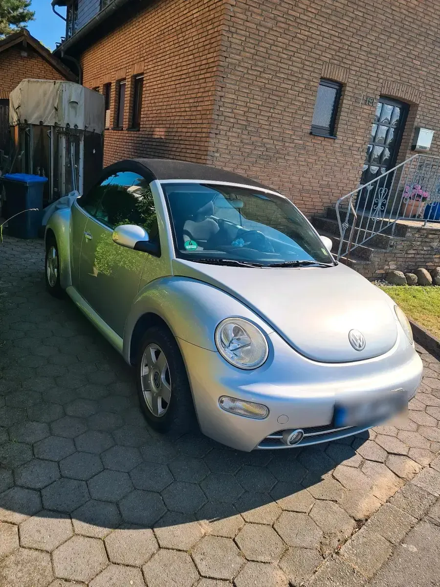 Gebraucht VW New Beetle 105 PS (77 kW) 2005 Silber Kleinwagen