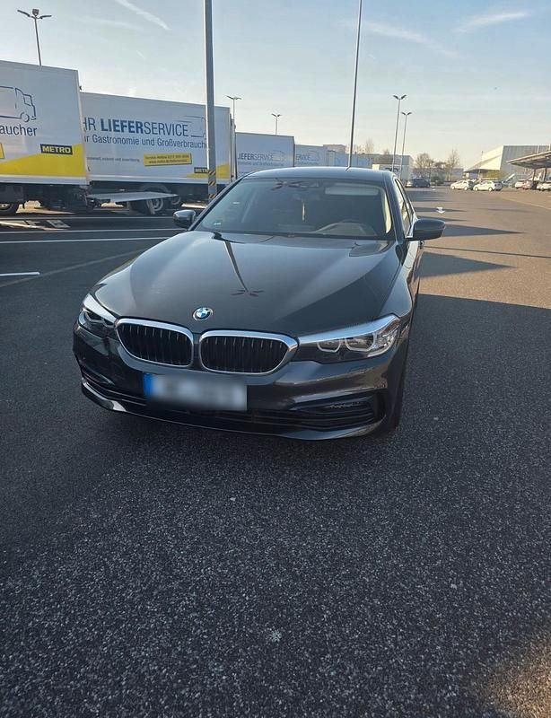 Gebraucht BMW 525 231 PS (169 kW) 2019 Schwarz Limousine