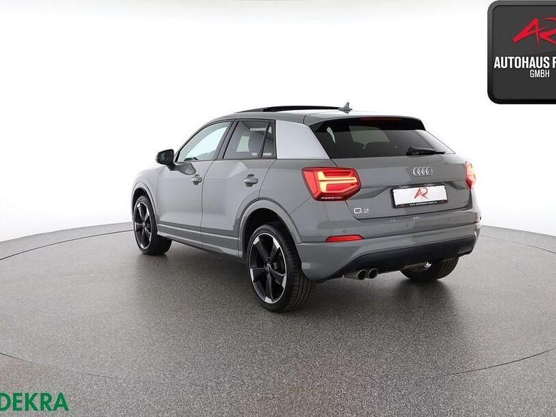 Gebraucht Audi Q2 S-Line 190 PS (139 kW) 2018 Grau SUV