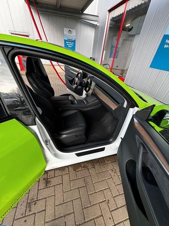 Gebraucht Tesla Model Y Long Range AWD 274 kW (373 PS) 2023 Weiß SUV