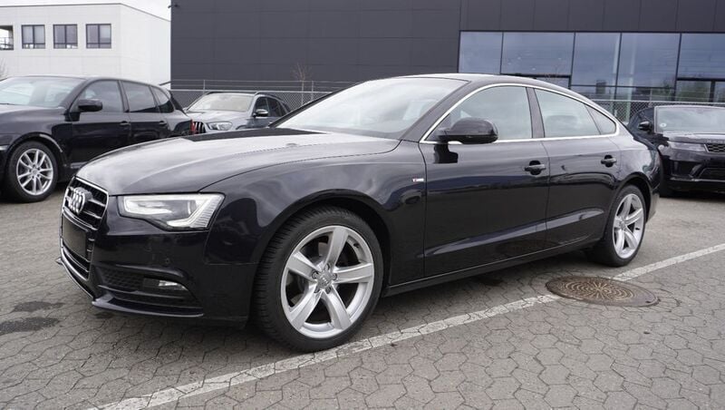 Schwarz Gebraucht 2012 Audi A5 Sportback S-Line Limousine | 8.700 € (Superpreis) - Bild 1/4