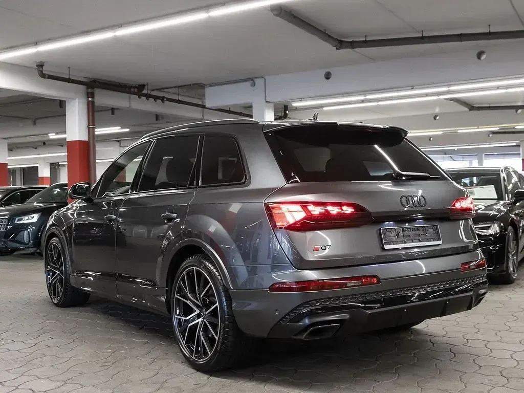 Gebraucht Audi Q7 S-Line 286 PS (210 kW) 2024 Grau SUV