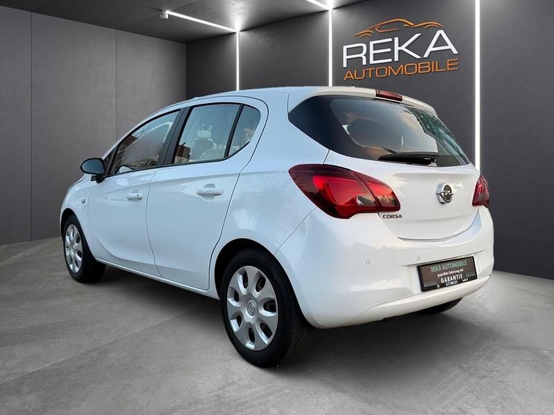 Gebraucht Opel Corsa Edition 69 PS (50 kW) 2017 Weiß Kleinwagen