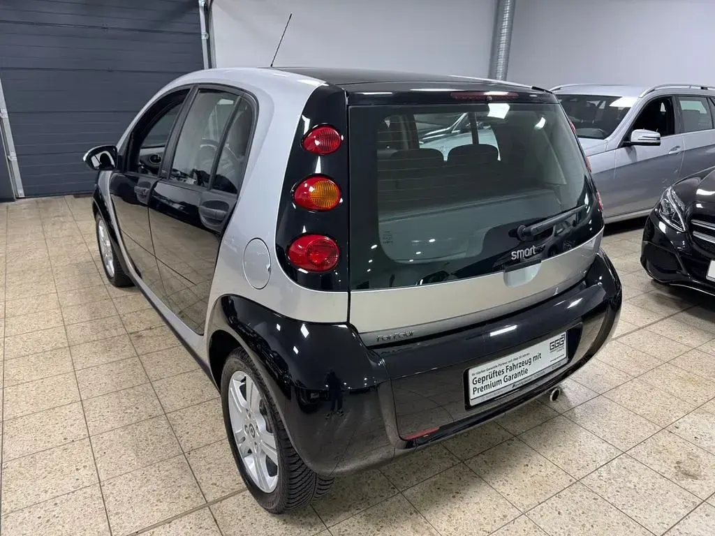 Gebraucht Smart ForFour Basis 75 PS (55 kW) 2006 Schwarz Kleinwagen