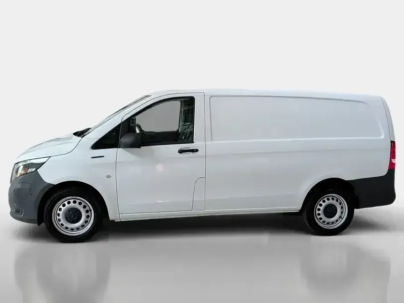 Gebraucht Mercedes e-Vito 80 kW (109 PS) 2022 Weiss Van