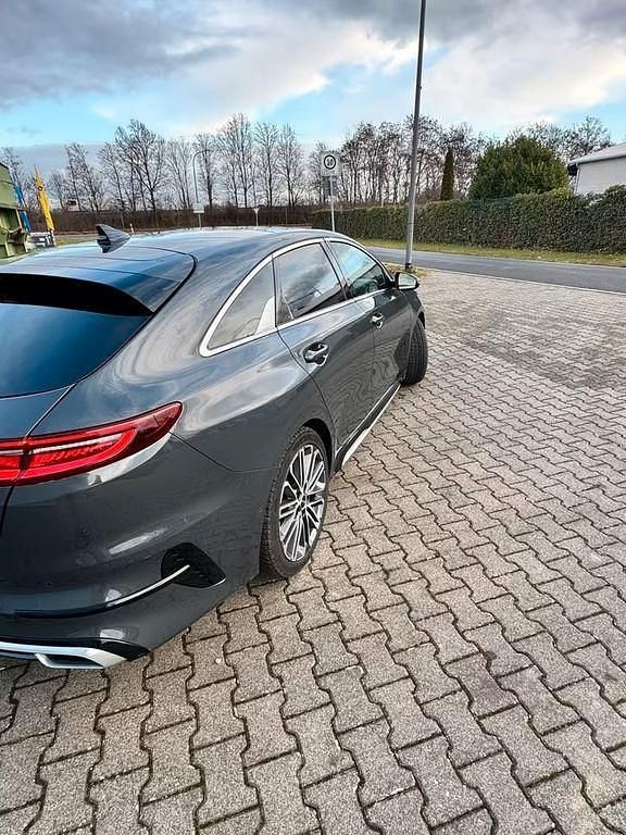 Gebraucht Kia ProCeed GT-Line 160 PS (117 kW) 2022 Grau Kombi