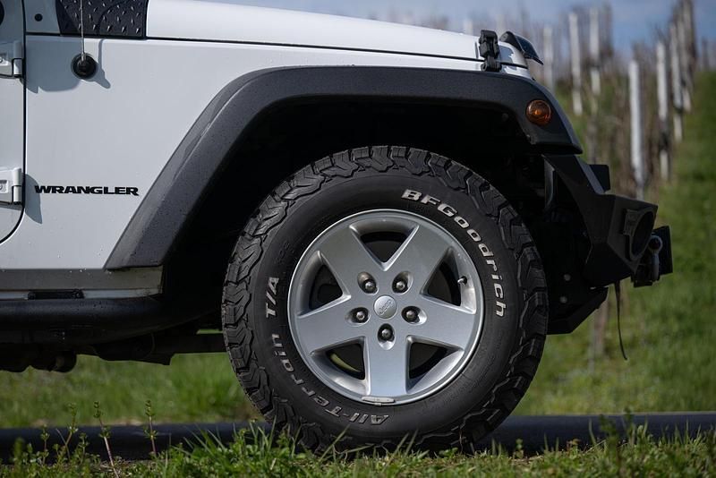 Gebraucht Jeep Wrangler 200 PS (147 kW) 2014 Weiß SUV