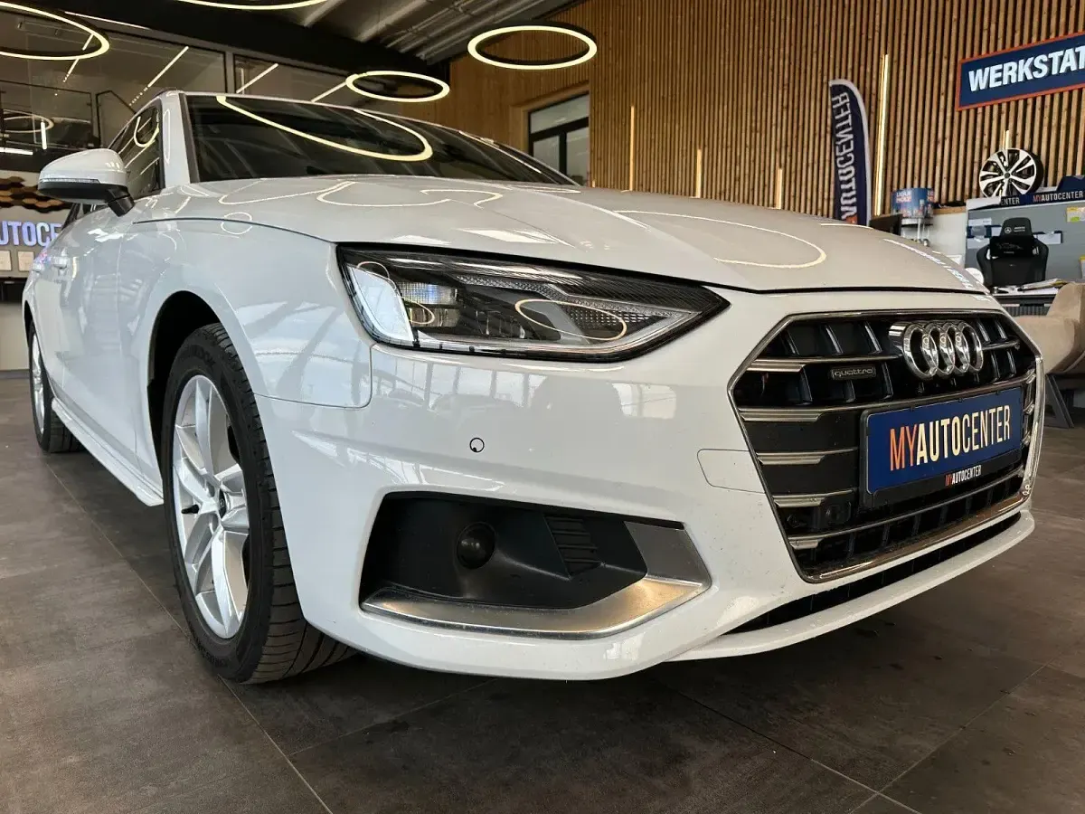 Gebraucht Audi A4 Ambiente 204 PS (150 kW) 2023 Weiß Kombi