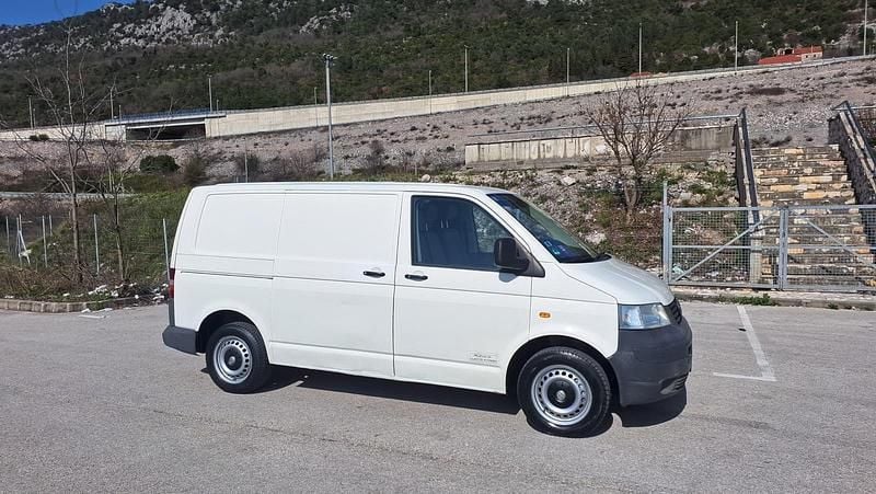 Gebraucht VW T5 102 PS (75 kW) 2008 Weiß Van