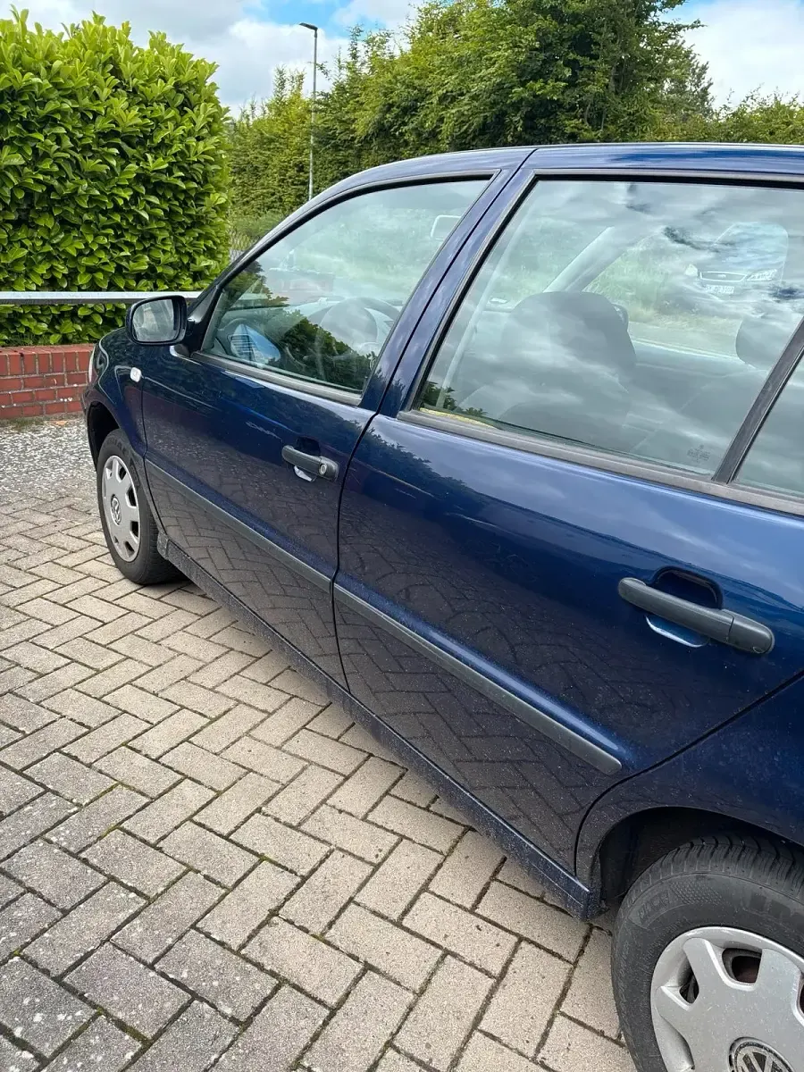 Gebraucht VW Polo 60 PS (44 kW) 2000 Blau Kleinwagen