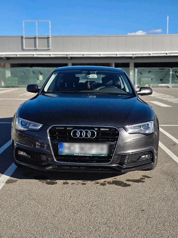 Schwarz Gebraucht 2016 Audi A5 Sportback Comfort Kleinwagen | 13.000 € (Superpreis) - Bild 1/4