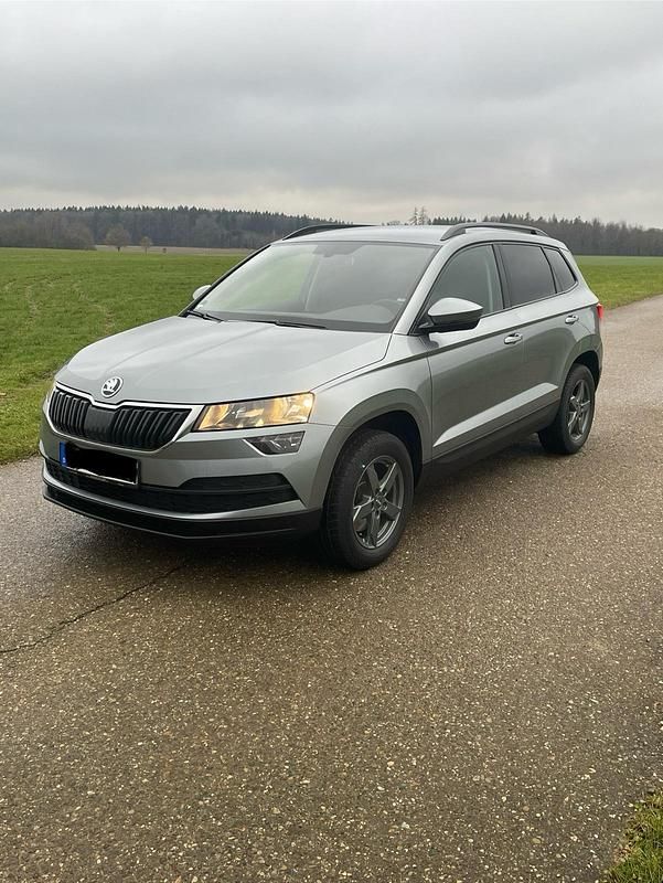 Gebraucht Skoda Karoq 115 PS (84 kW) 2018 Grau SUV