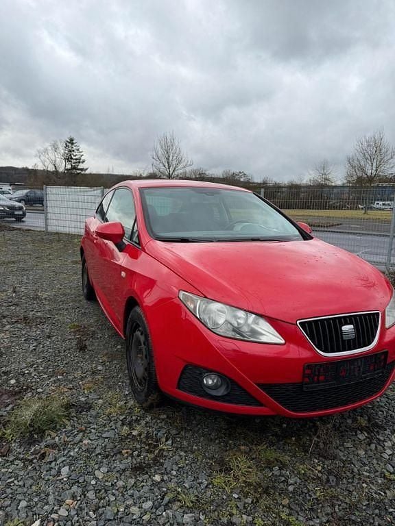 Gebraucht Seat Ibiza SC Reference 86 PS (63 kW) 2011 Rot Kleinwagen