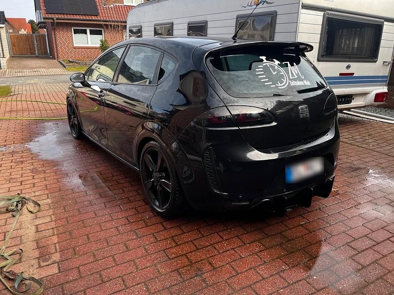 Gebraucht Seat Leon Design 140 PS (102 kW) 2007 Schwarz Kleinwagen