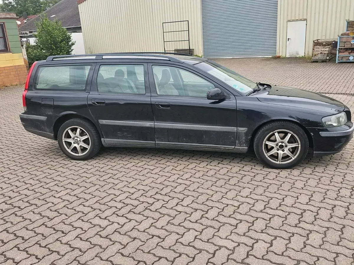 Gebraucht Volvo V70 163 PS (119 kW) 2002 Schwarz Kombi
