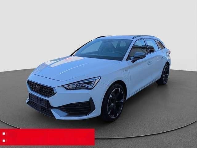 Farbe: weiß Gebraucht 2022 Cupra Leon | 27.350 € (Fairer Preis) - Bild 1/1
