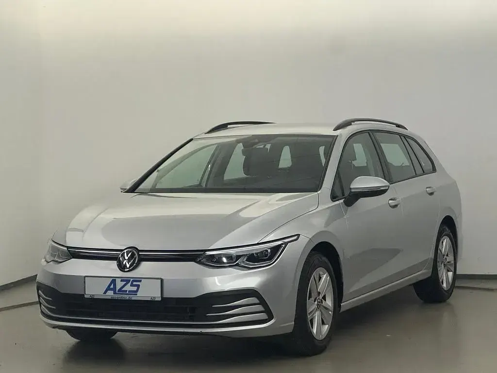 Gebraucht VW Golf VIII Life 116 PS (85 kW) 2023 Silber Kombi
