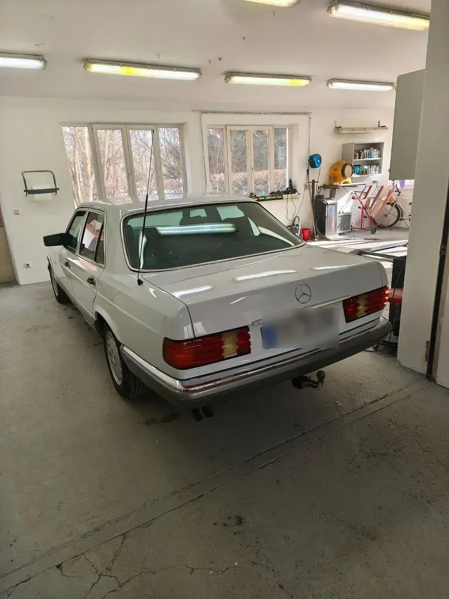 Gebraucht Mercedes S300 188 PS (138 kW) 1986 Weiß Limousine
