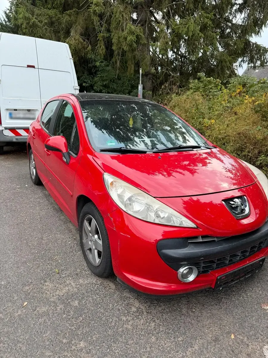 Gebraucht Peugeot 207 119 PS (87 kW) 2007 Rot Kleinwagen
