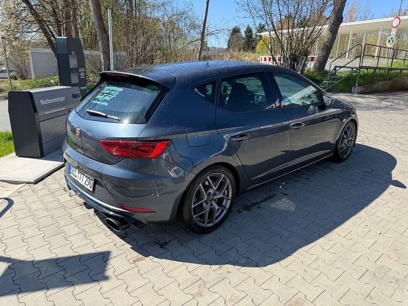 Second-hand Seat Leon CUPRA 290 CP (213 kW) 2019 Gri Berlinǎ