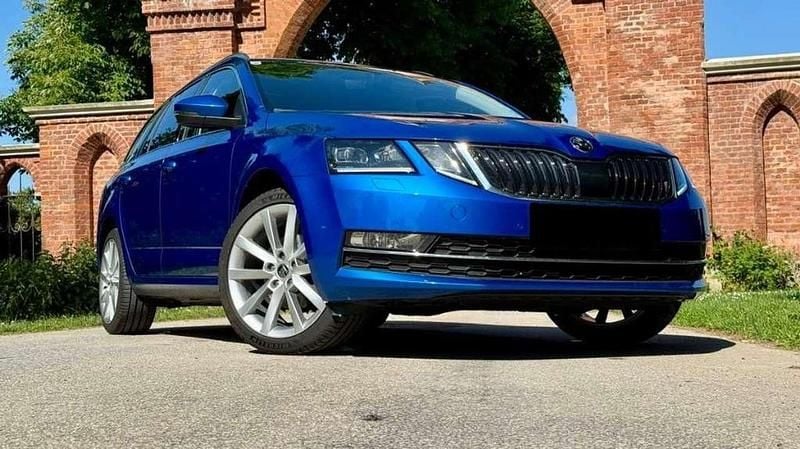 Blau Gebraucht 2019 Skoda Octavia Style Kombi | 14.000 € (Guter Preis) - Bild 1/4