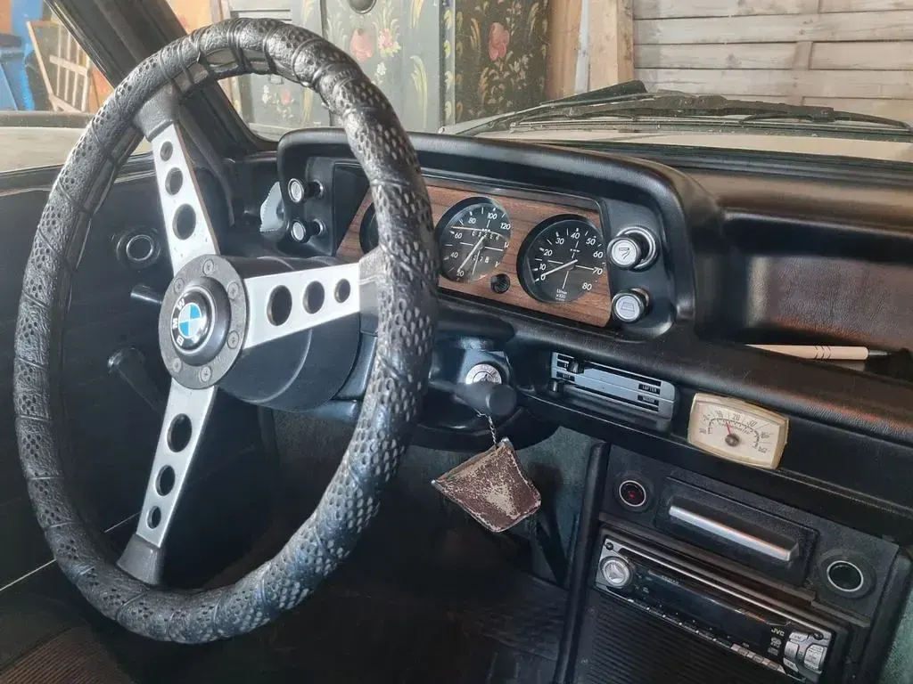 Gebraucht BMW 1502 75 PS (55 kW) 1976 Blau Limousine