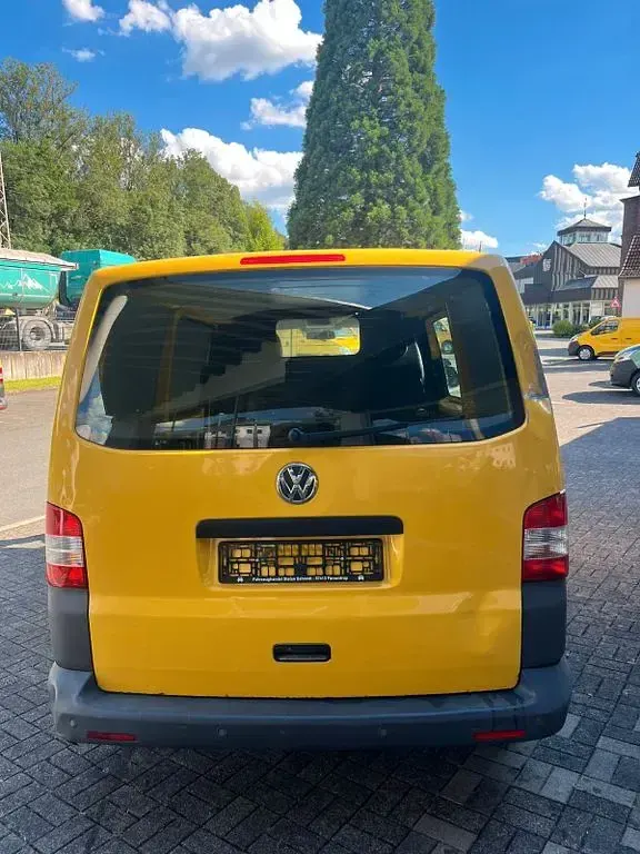 Gebraucht VW T5 84 PS (61 kW) 2012 Gelb Van