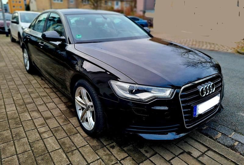 Schwarz Gebraucht 2025 Audi A6 Limousine | 12.950 € - Bild 1/4