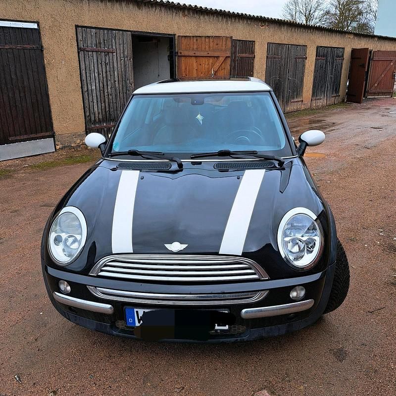 Gebraucht Mini Cooper 116 PS (85 kW) 2004 Schwarz Kleinwagen
