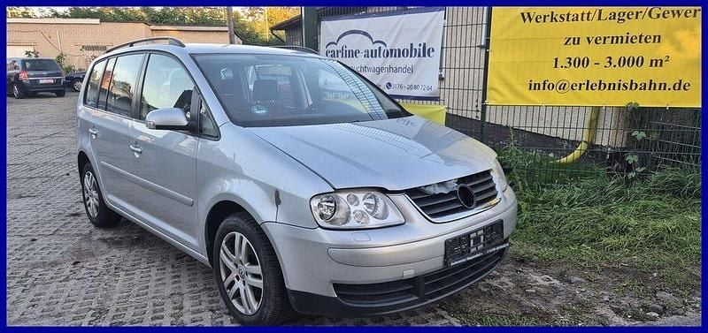 Silber Gebraucht 2004 VW Touran Trendline Van / Kleinbus | 1.450 € (Superpreis) - Bild 1/4