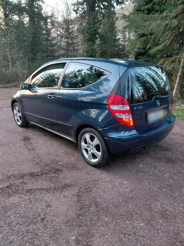 Gebraucht Mercedes A150 90 PS (66 kW) 2007 Blau Coupé