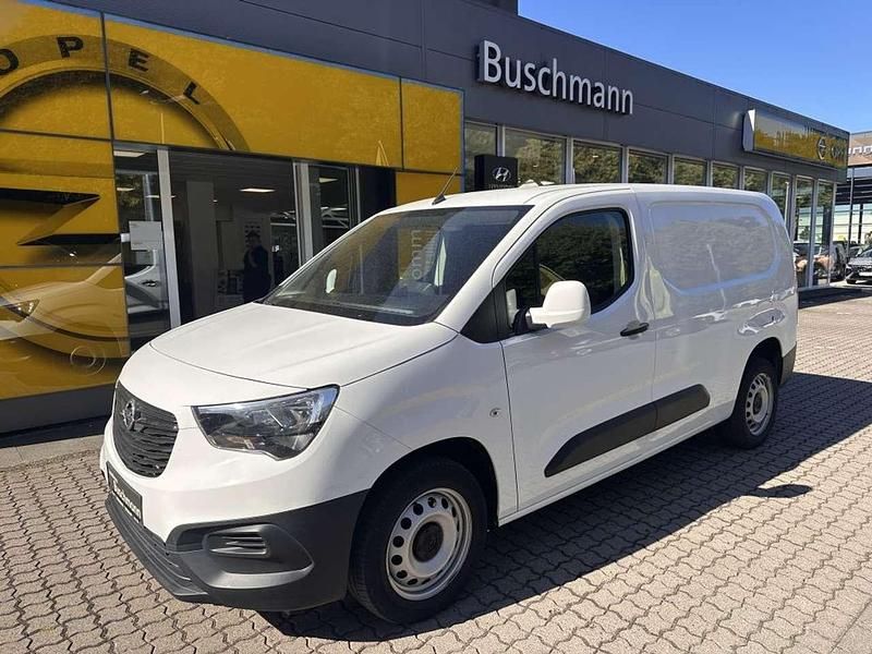 Jade weiß Gebraucht 2021 Opel Combo Edition Van / Kleinbus | 13.900 € (Fairer Preis) - Bild 1/4