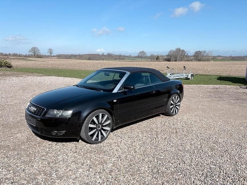 Gebraucht Audi A4 Cabriolet 163 PS (119 kW) 2004 Schwarz Cabrio