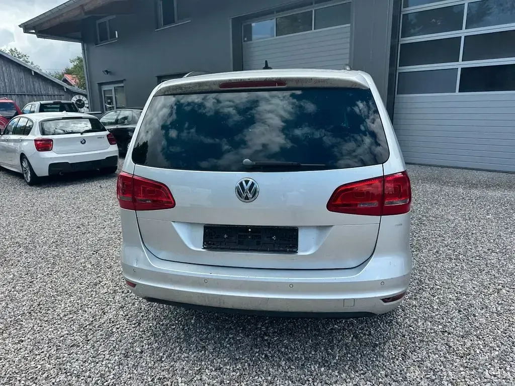 Gebraucht VW Sharan Comfortline 150 PS (110 kW) 2014 Silber Van / Kleinbus